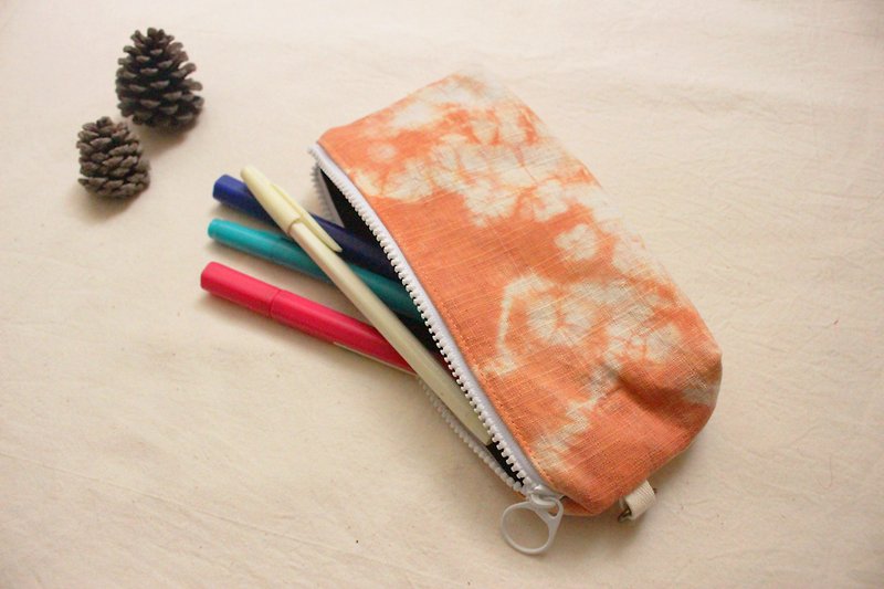 Grass dyeing - storage pencil case series - Pencil Cases - Cotton & Hemp 