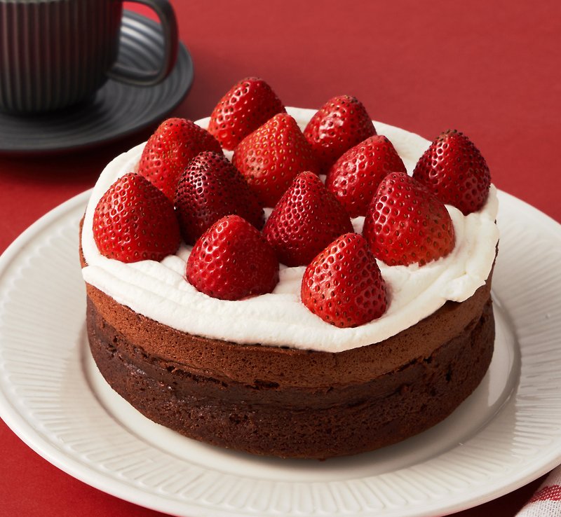 [1% bakery limited to self-pickup] Valrhona Strawberry Brownie Cake - Cake & Desserts - Fresh Ingredients Pink