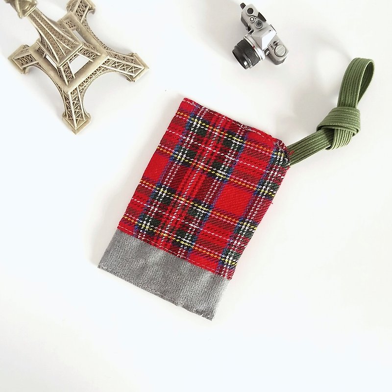 【In Stock】Luggage Tag Travel Card Case (England Red Checkers A) - Luggage Tags - Cotton & Hemp Red