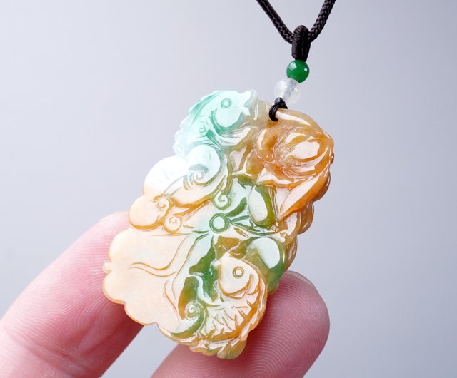 魚のネックレスが付いた三色翡翠彫刻財布 |天然ビルマ翡翠 A級