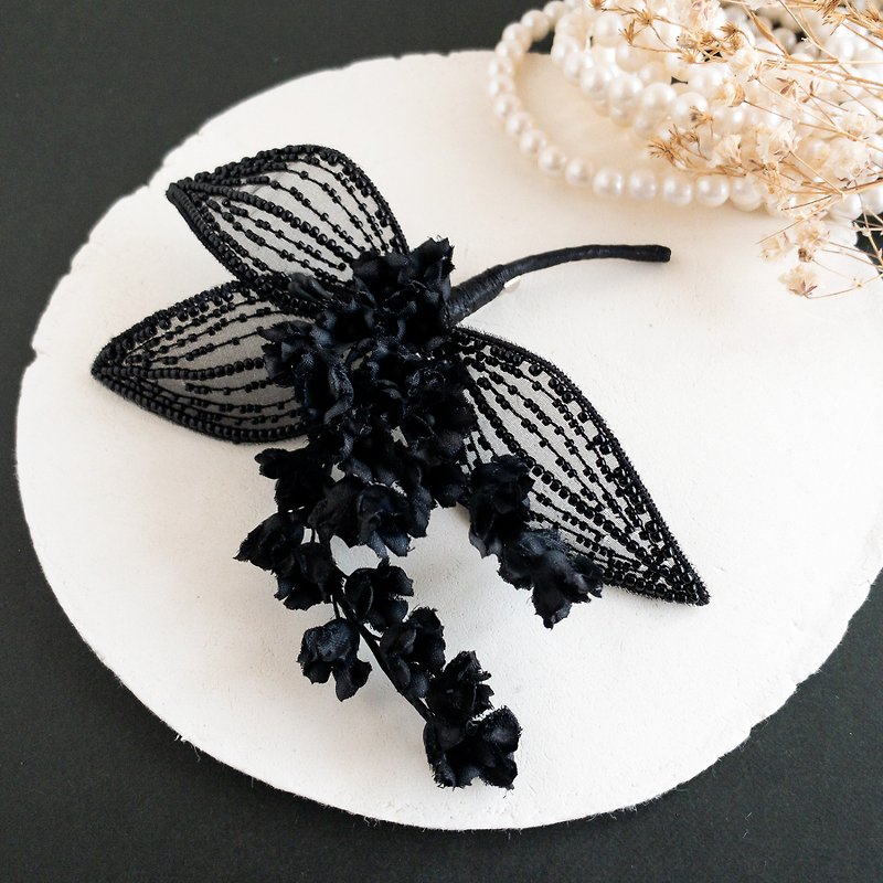 Corsage: Black, Lily of the valley. Embroidery leaf. - Corsages - Polyester Black