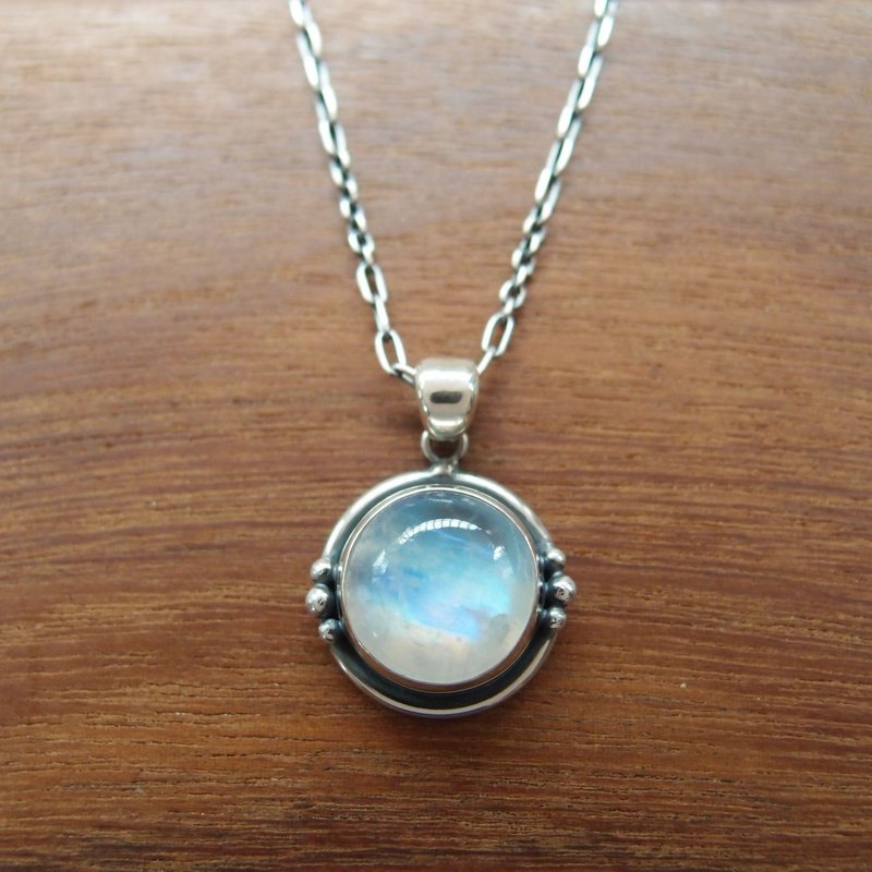 [Classic Series 15] Moonstone 925 Sterling Silver Necklace - สร้อยคอ - เงิน สีเงิน