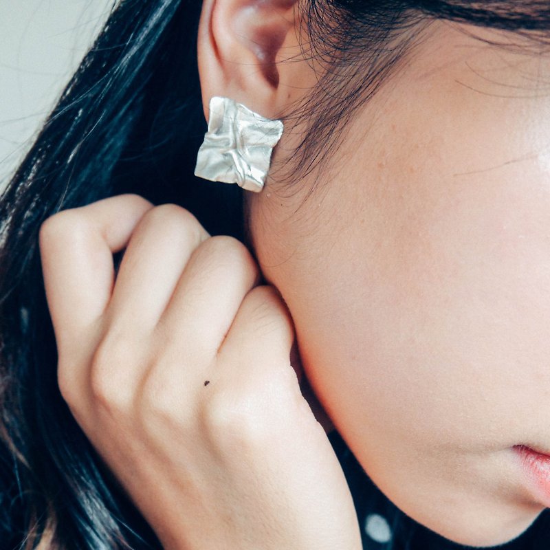 Square Water Wave Earrings-Medium// Clip-On can be - ต่างหู - เงินแท้ 