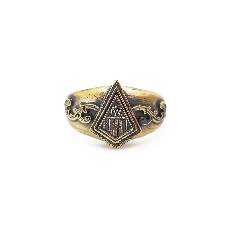 Beat ring on piano - General Rings - Copper & Brass Gold