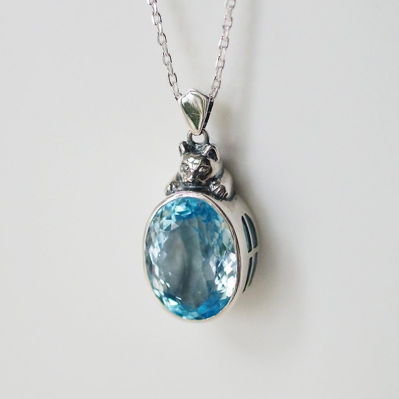 Gabriele Cat Pendant Blue Topaz - Necklaces - Semi-Precious Stones Silver