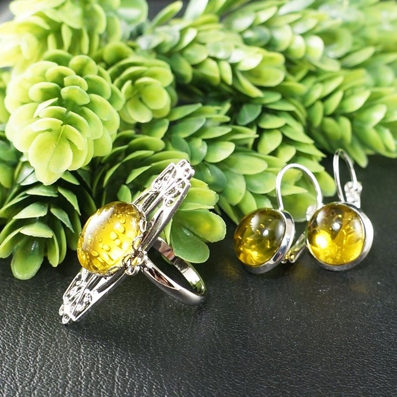 Yellow Glass Ring and Earrings Jewelry Set Clear Yellow Adjustable Ring for Her - แหวนทั่วไป - แก้ว สีเหลือง