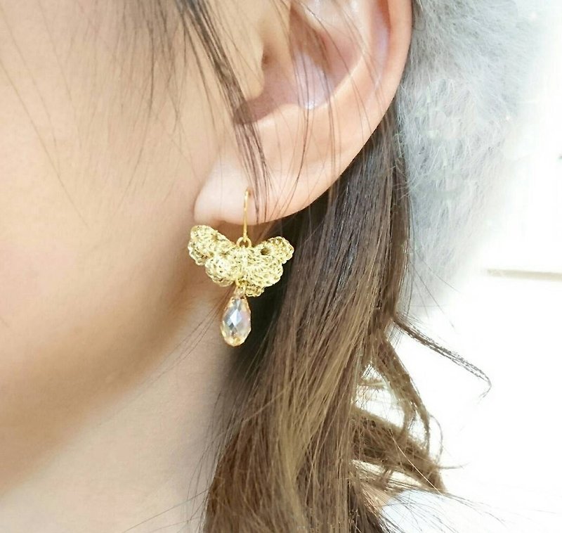 蝶としずく papillon et gouttelette - 耳環/耳夾 - 水晶 銀色