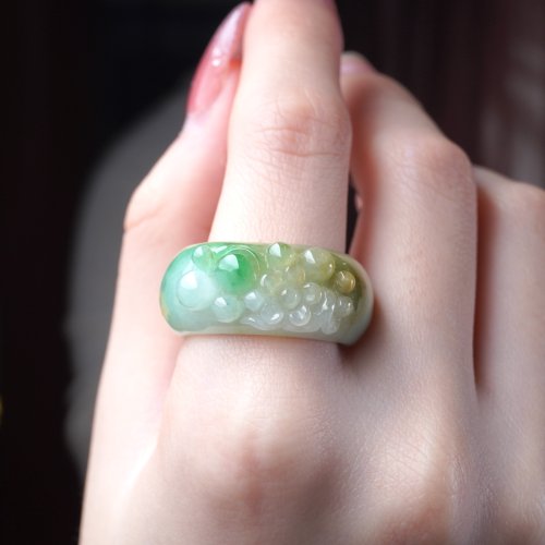 瓔珞珠寶盒 E.L.Jewelry Box 冰種三彩翡翠花開富貴玉戒 | 國際18圍 | 天然緬甸玉翡翠A貨|送禮