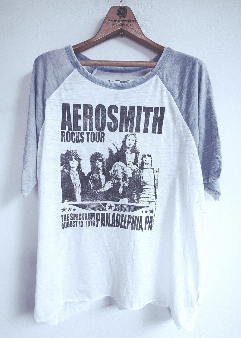 Aerosmith T Shirt, Rocks tour, Size XL, The Spectrum August 13,1976, Philadelphi - 女 T 恤 - 棉．麻 灰色