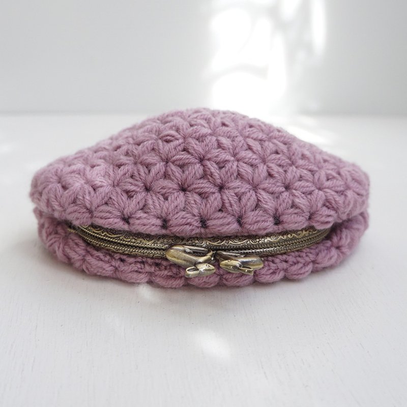 Ba-ba (m) Jasmine Stitch crochet pouch No.C1724 - กระเป๋าเครื่องสำอาง - วัสดุอื่นๆ สีม่วง