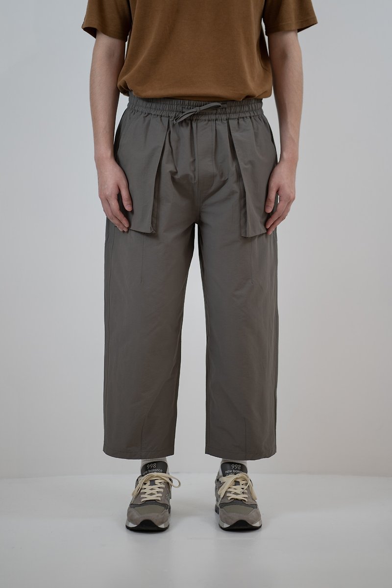 Relaxed Elasticated Trousers - Pebble Grey - 男長褲/休閒褲 - 棉．麻 灰色