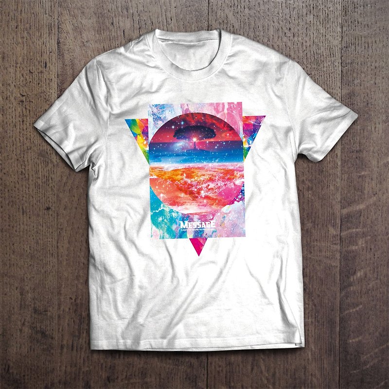 Graphic arts T-shirt Sunset World - เสื้อยืดผู้หญิง - ผ้าฝ้าย/ผ้าลินิน ขาว