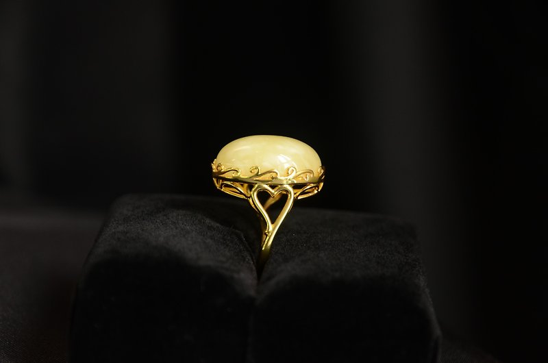 【Amber天然琥珀戒指】天然琥珀戒面925銀渡金可調節優雅戒指 - 戒指 - 半寶石 黃色