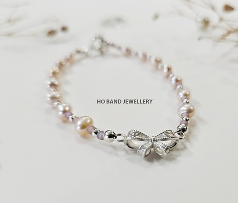 Pink Rice Pearl Bow Bracelet - สร้อยข้อมือ - เงิน 