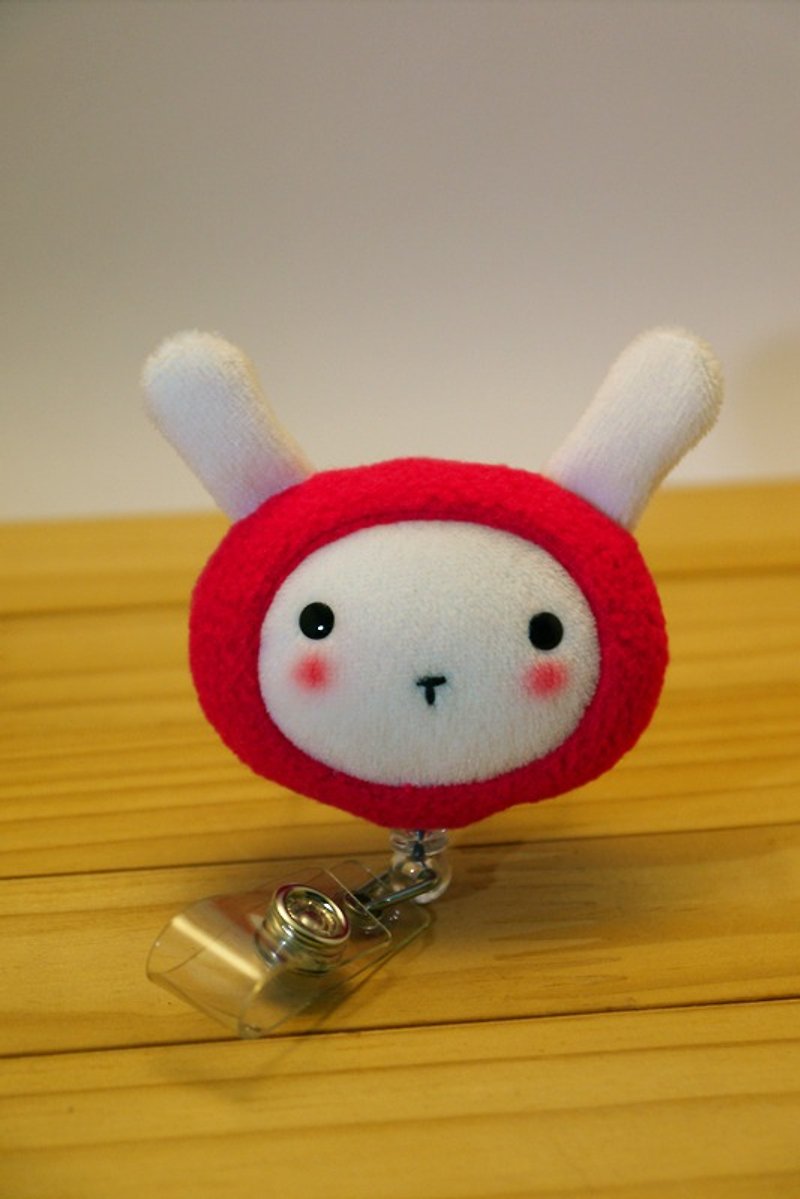 Bucute Little Red Rabbit ~ Clip-on Telescopic Clip/For Nursing Staff/Birthday Gift Preferred/Exclusive Sale - ที่ใส่บัตรคล้องคอ - เส้นใยสังเคราะห์ สีแดง