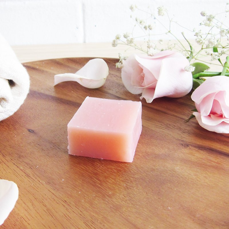 Handmade Thai Natural Scent Face Soaps 40g / 5pcs per 1 set - 肥皂/手工皂 - 植物．花 