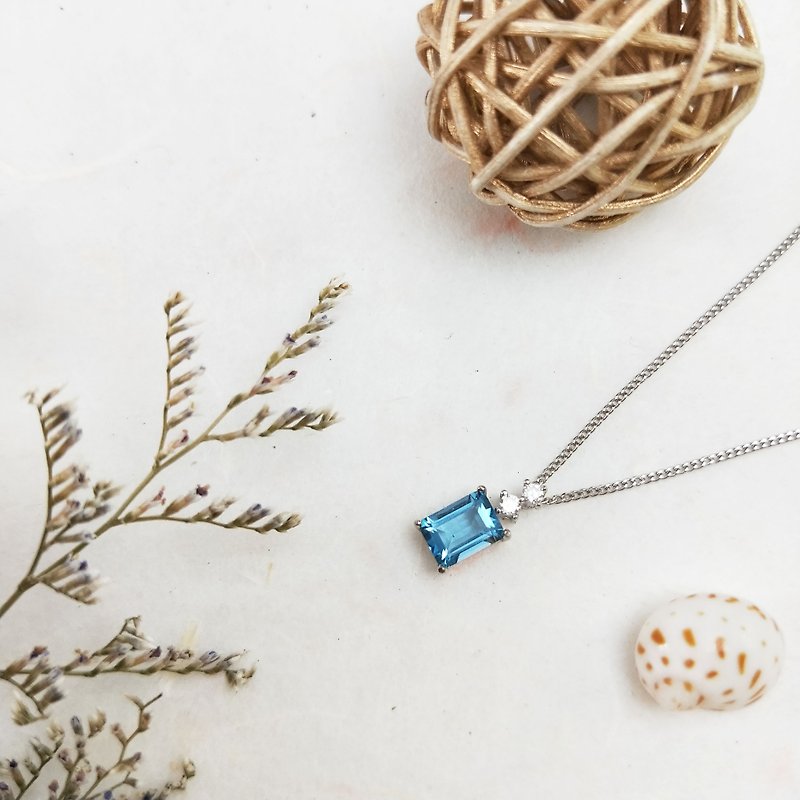 Emerald gift。拈翠-天然天空藍拓帕石方鑽切割項鍊 - 鎖骨鍊 - 寶石 銀色