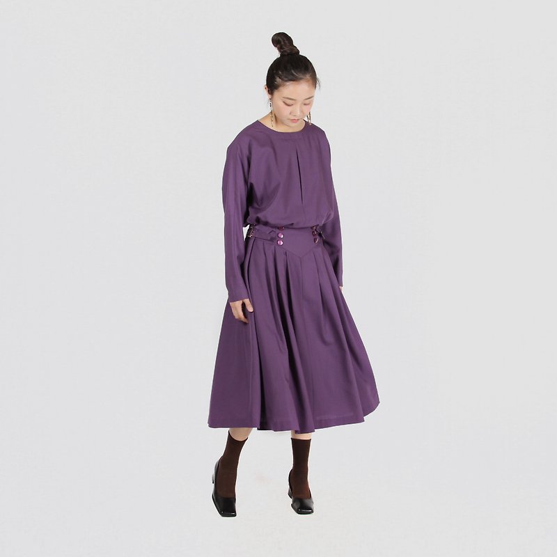 [Egg Plant Vintage] Ziyu Touring Garden Thin Hair Vintage Dress - One Piece Dresses - Wool Purple
