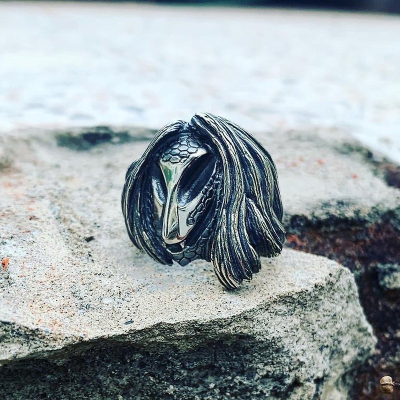 Classic of Mountains and Seas Series [Overseas Northern Classics. Candle Yin】925 sterling silver ring (snake/snake pattern) - General Rings - Sterling Silver Silver