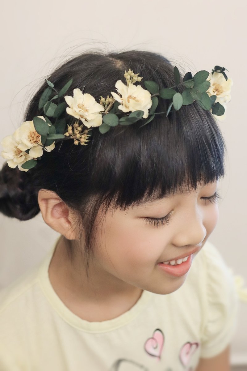 Bridal corolla headdress, white and green, small fresh eucalyptus dried flower wreath, two pieces - Hair Accessories - Plants & Flowers White