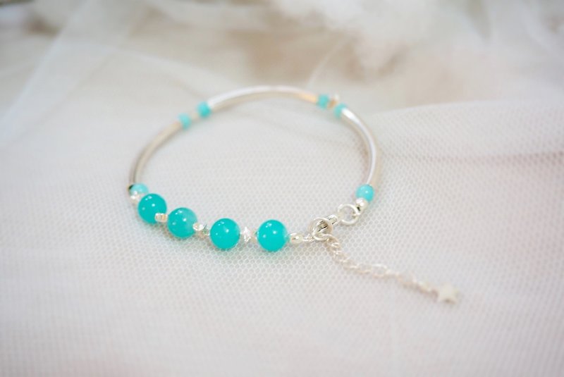 Blue Wishing Star original handmade natural stone bracelet Jane simple personality - สร้อยข้อมือ - โลหะ สีน้ำเงิน