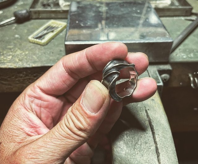 KOMBU Ring in Sterling Silver KOMBU Ring in Sterling Silver