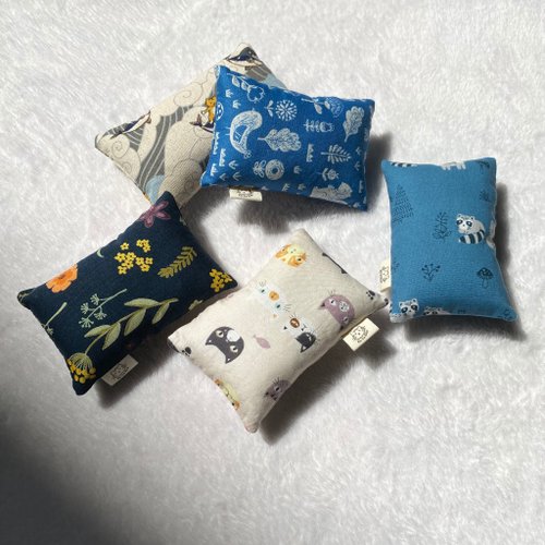 豆沙包是隻喵 貓草包 貓草 貓玩具 寵物抱枕 寵物玩具