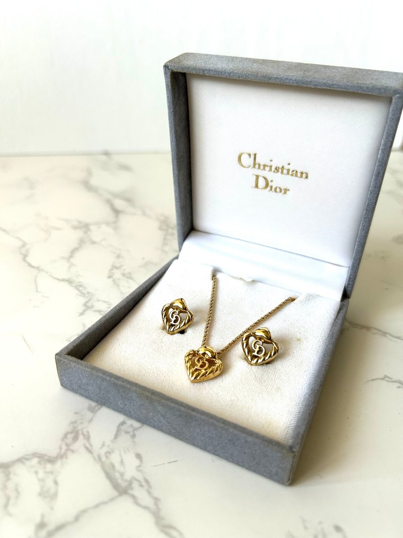 附原裝盒【特選貨品】Dior金色頸項鍊耳環夾飾品生日禮物首飾套裝 - 項鍊 - 其他材質 金色