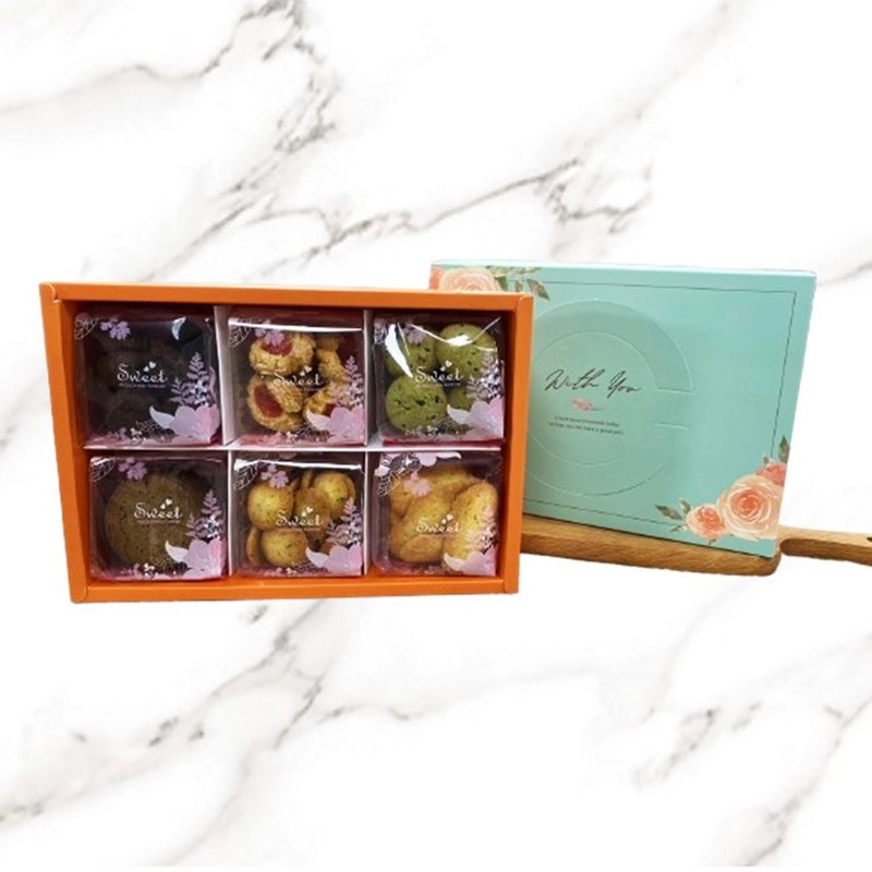 【Eden Taichung Canaan Home】Share the Love Gift Box - Snacks - Paper Pink