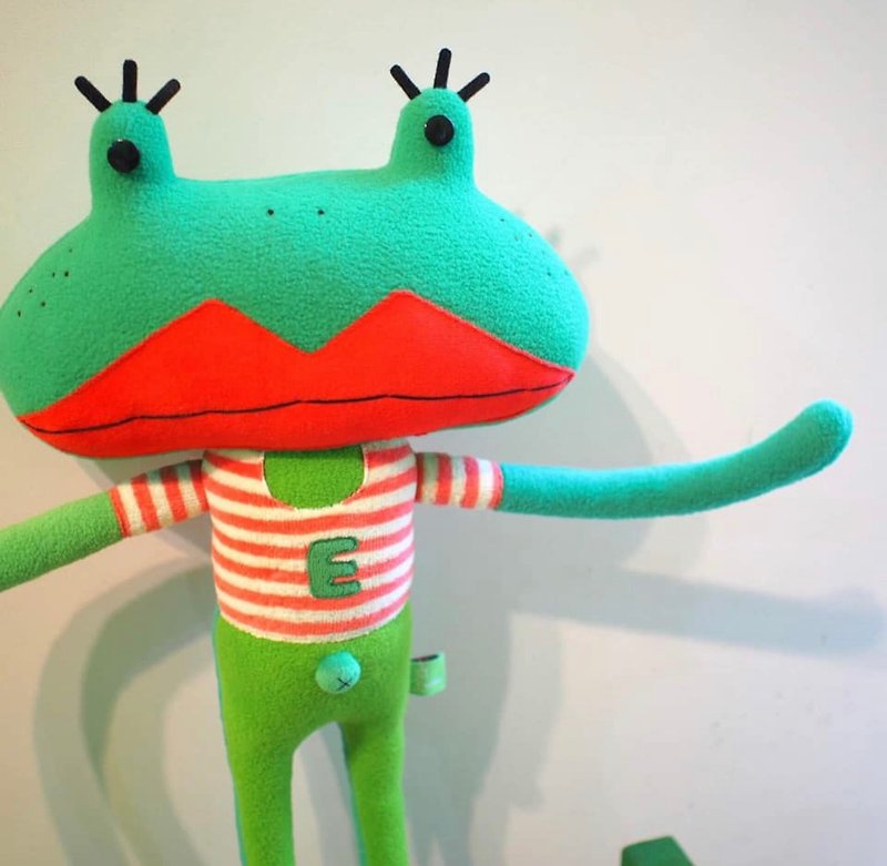 E * group big frog green patchwork handmade doll - ตุ๊กตา - ผ้าฝ้าย/ผ้าลินิน สีเขียว