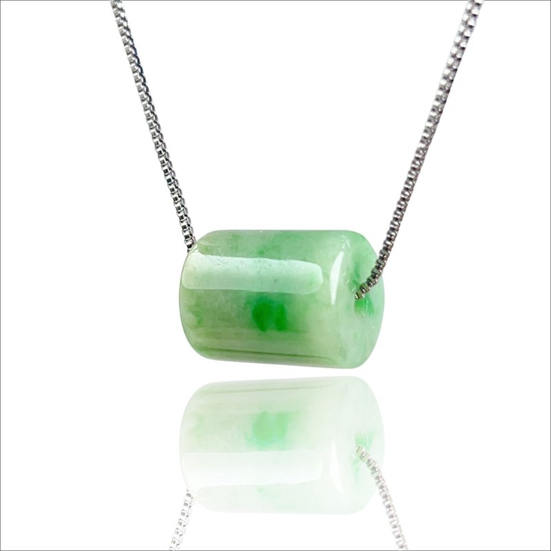 [Everything goes well] Piaoyang Green Jade Passepartout Necklace | Natural Burmese Jade A-grade | Gift - Necklaces - Jade Green