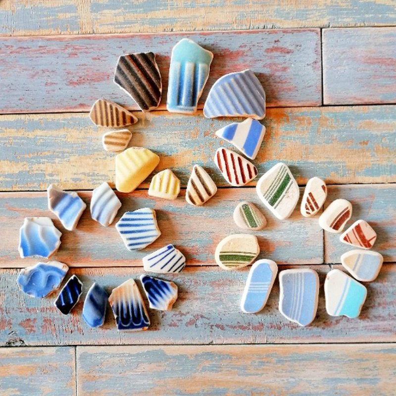 Sea Pottery shards 破碎的陶器 Striped broken mosaic tiles/Broken Porcelain 老瓷器 - 陶藝/玻璃 - 陶 多色