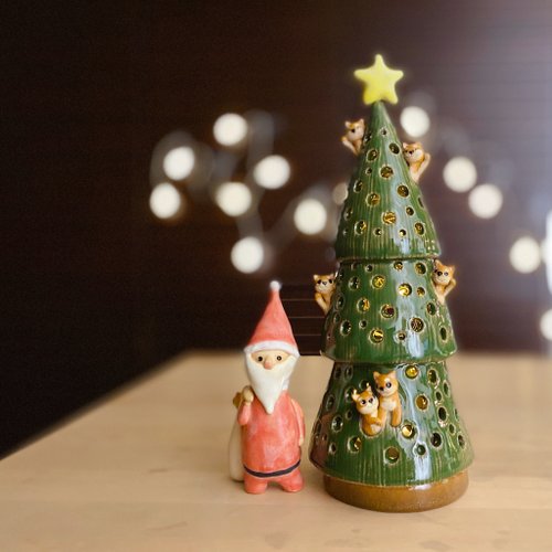ハッピー芝犬クリスマスツリー手作り陶器キャンドルホルダー季節限定