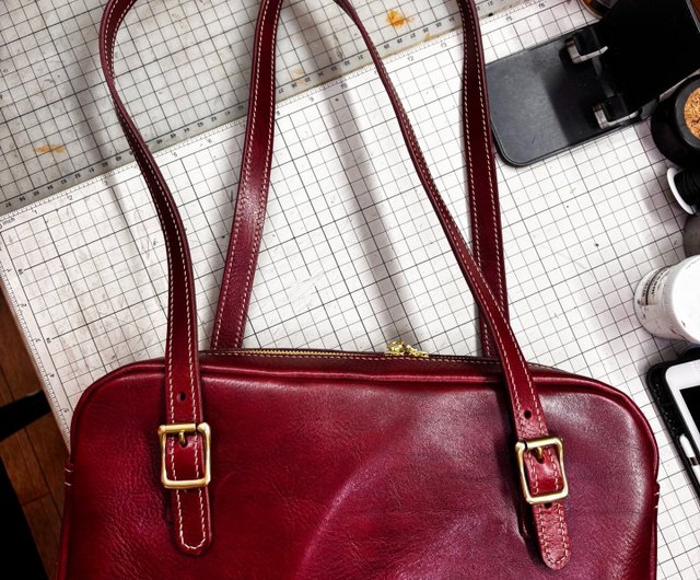 ★NlCK&NLCOLE★ CRYSTAL LEATHER BOSTON BAG_RED BROWN Boston Bowling Bag | Vintage Large-Capacity Genuine Leather