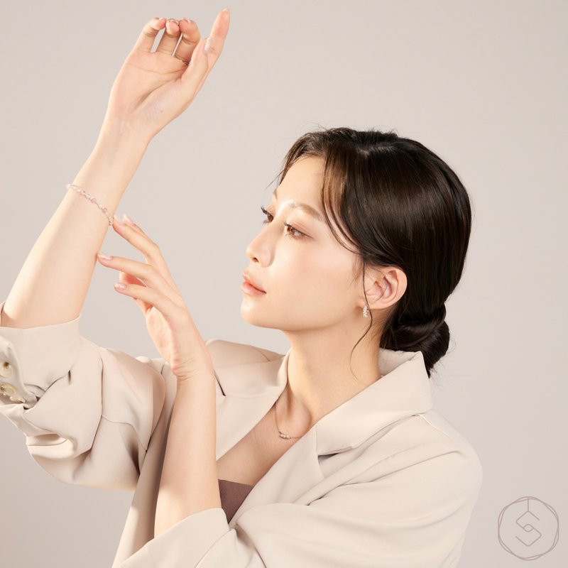 【曙光】草莓晶 珍珠 白水晶 天然水晶手鍊 - 手鍊/手環 - 水晶 粉紅色