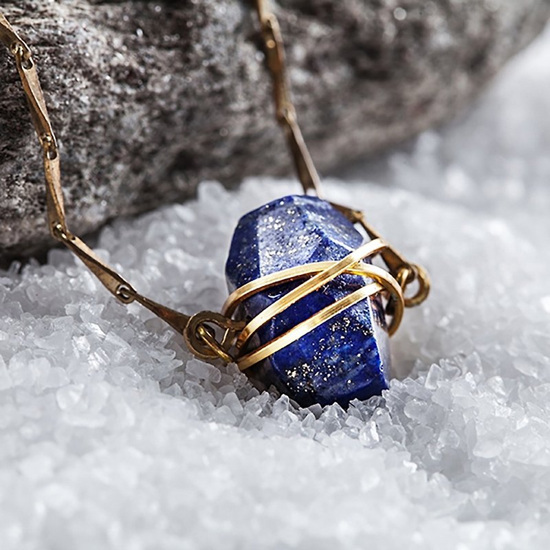 Career luck x lapis lazuli birthstone gold-plated [Snow Girl's Fatal Attraction] Necklace - Necklaces - Gemstone 