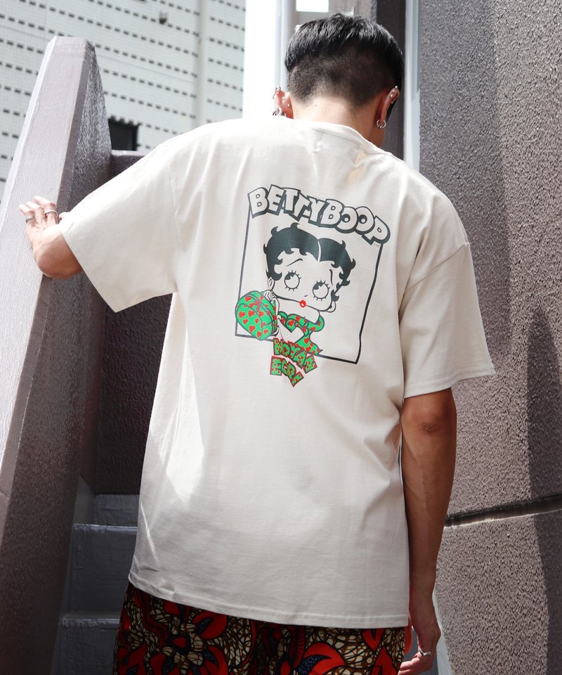 moyan×Betty Boop collaborration T-shirts - 女 T 恤 - 棉．麻 卡其色