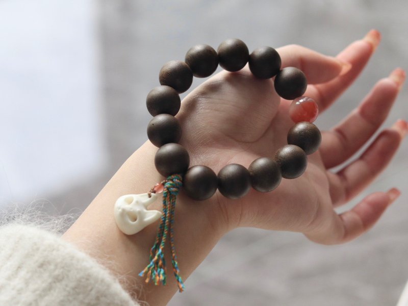 天然沈香 沉香 鹿角根付狐狸面具 設計手串手持fs - 手鍊/手環 - 木頭 咖啡色