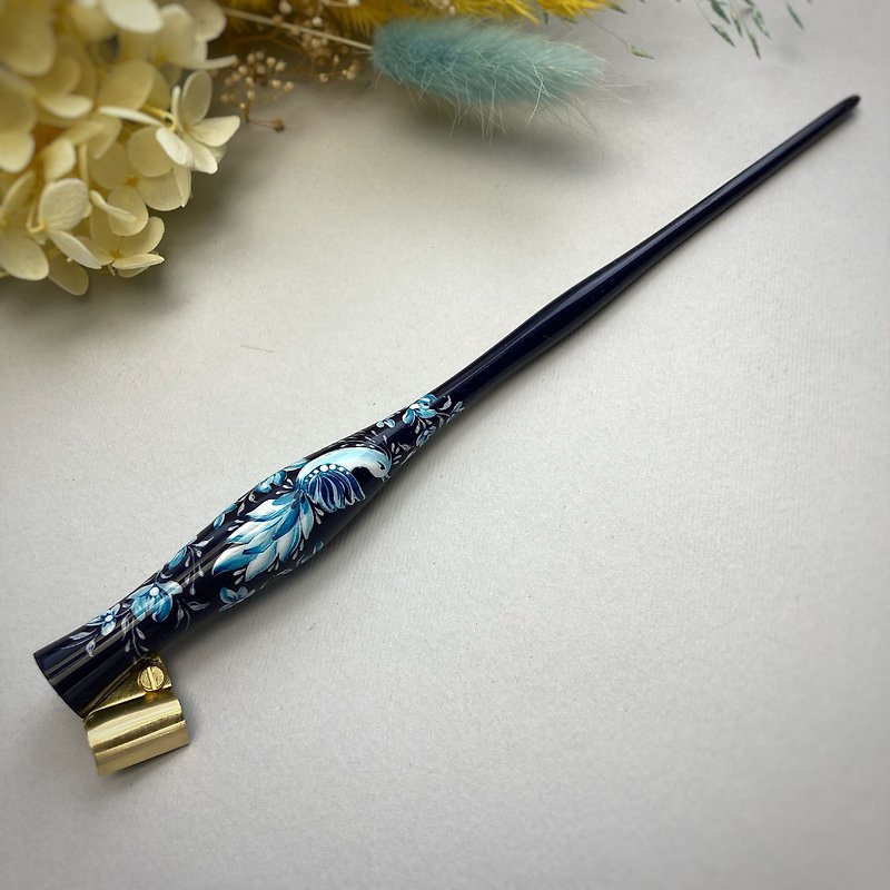 Oblique calligraphy handmade and handpainted penholder - Other Writing Utensils - Wood Blue