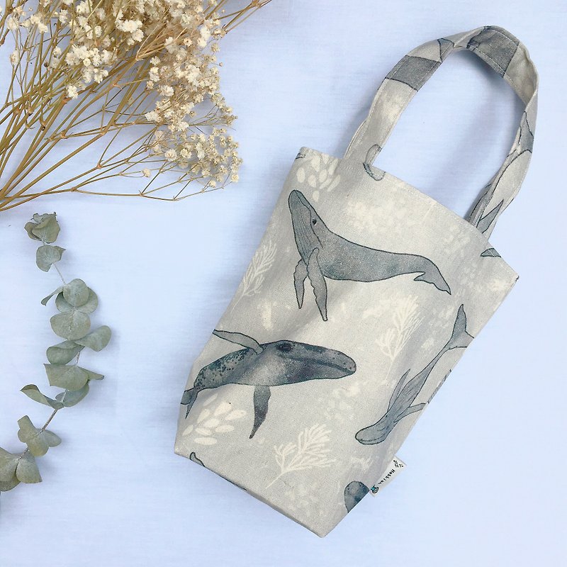 Swim whale green water bottle bag beverage bag - ถุงใส่กระติกนำ้ - ผ้าฝ้าย/ผ้าลินิน สีเทา