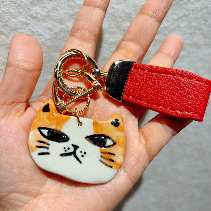 Cat pendant│Yoshino Eagle x keychain handmade cat ceramic gift - Keychains - Pottery 