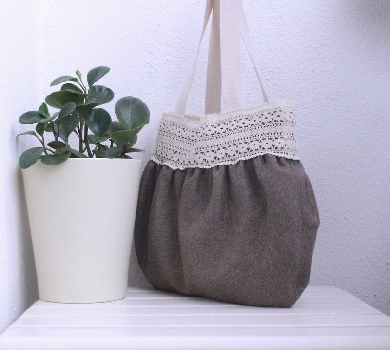 REKO Classic Lace Handbag / Handmade / EB-626 - Handbags & Totes - Cotton & Hemp 