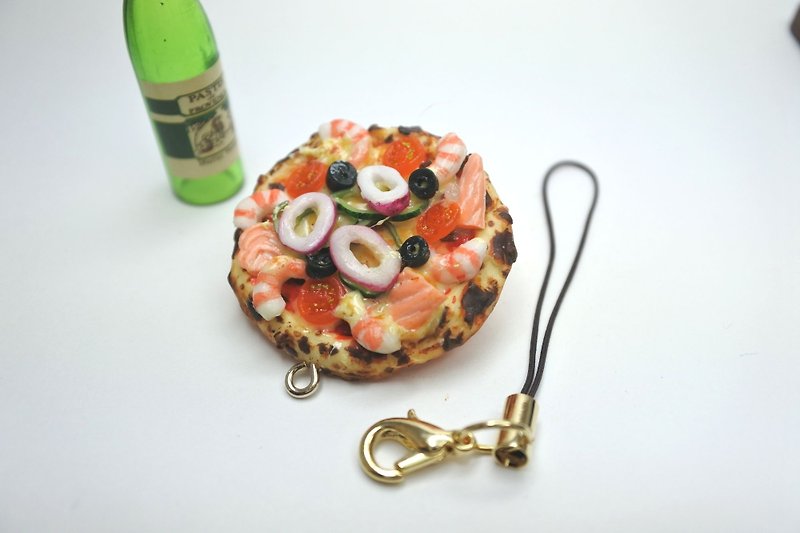 Miniature food,Seafood pizza strap - เชือก/สายคล้อง - ดินเหนียว สีนำ้ตาล