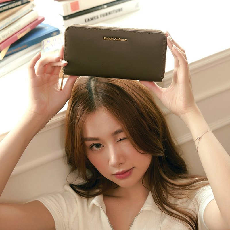 【Kinloch Anderson】Gladys 牛皮拉鍊長夾-沙漠棕 - 錢包/皮夾/長短夾 - 真皮 咖啡色