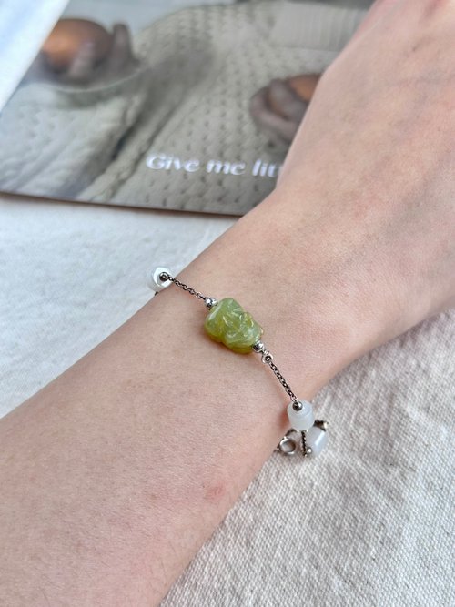翡翠設計館 / 賞翠•玩翠 EXE Jewelry 秋香綠貔貅配白翡路路通翡翠925銀手鍊 |天然緬甸翡翠