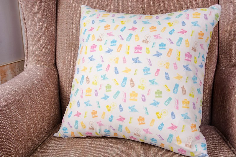 Cushion-Colorful Jelly Bean - หมอน - เส้นใยสังเคราะห์ หลากหลายสี