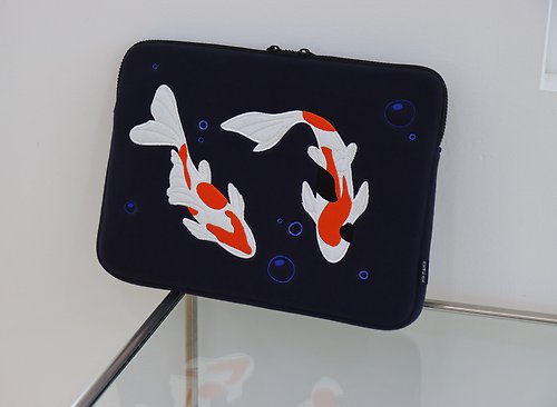 Project OndO 鯉 13inch iPad Pouch