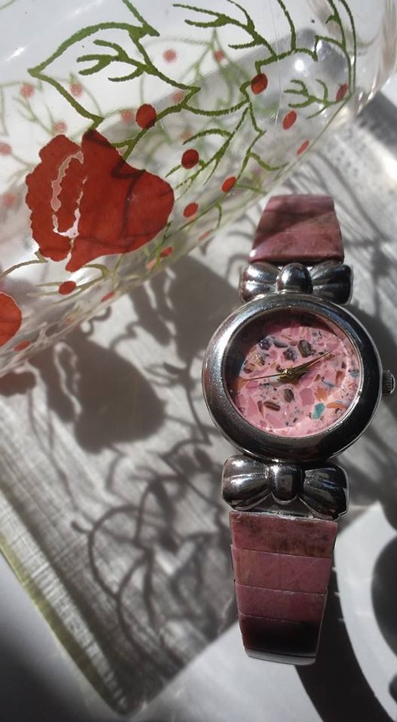 天然石 虹色貝 リポン ロードナイト 伸縮式 のバンド 腕時計 - 腕時計 - 宝石 ピンク