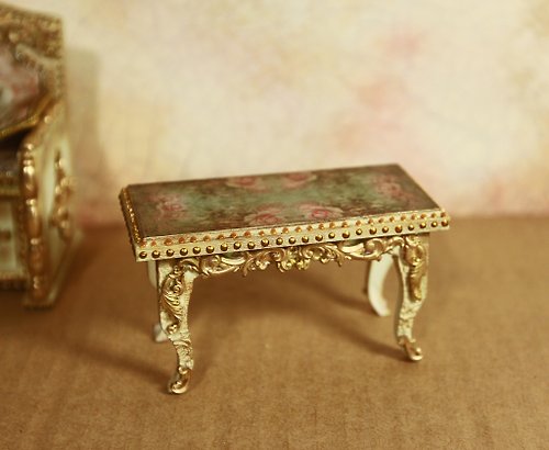 DollhouseKristi Miniature Coffee table 1:12