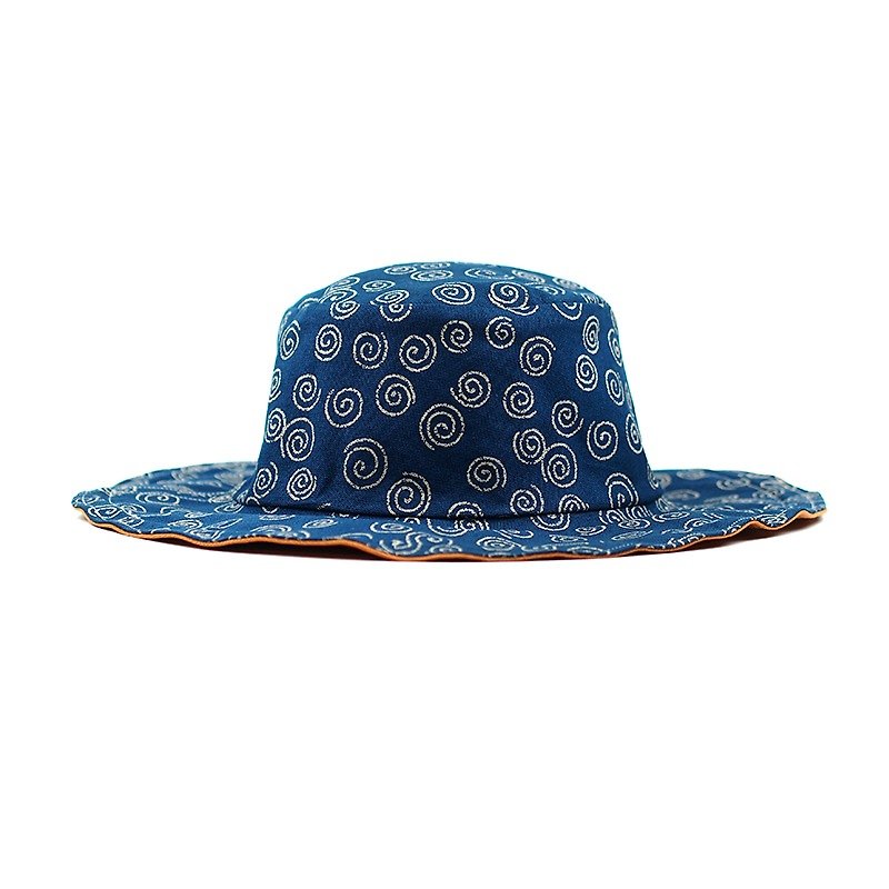 Maverick Village Calf Village Men's and Women's Handmade Double-sided Hat Customized Gentleman's Hat Neutral Cap Removable Casual Butterfly Spiral} 【H-381】 - หมวก - ผ้าฝ้าย/ผ้าลินิน สีน้ำเงิน